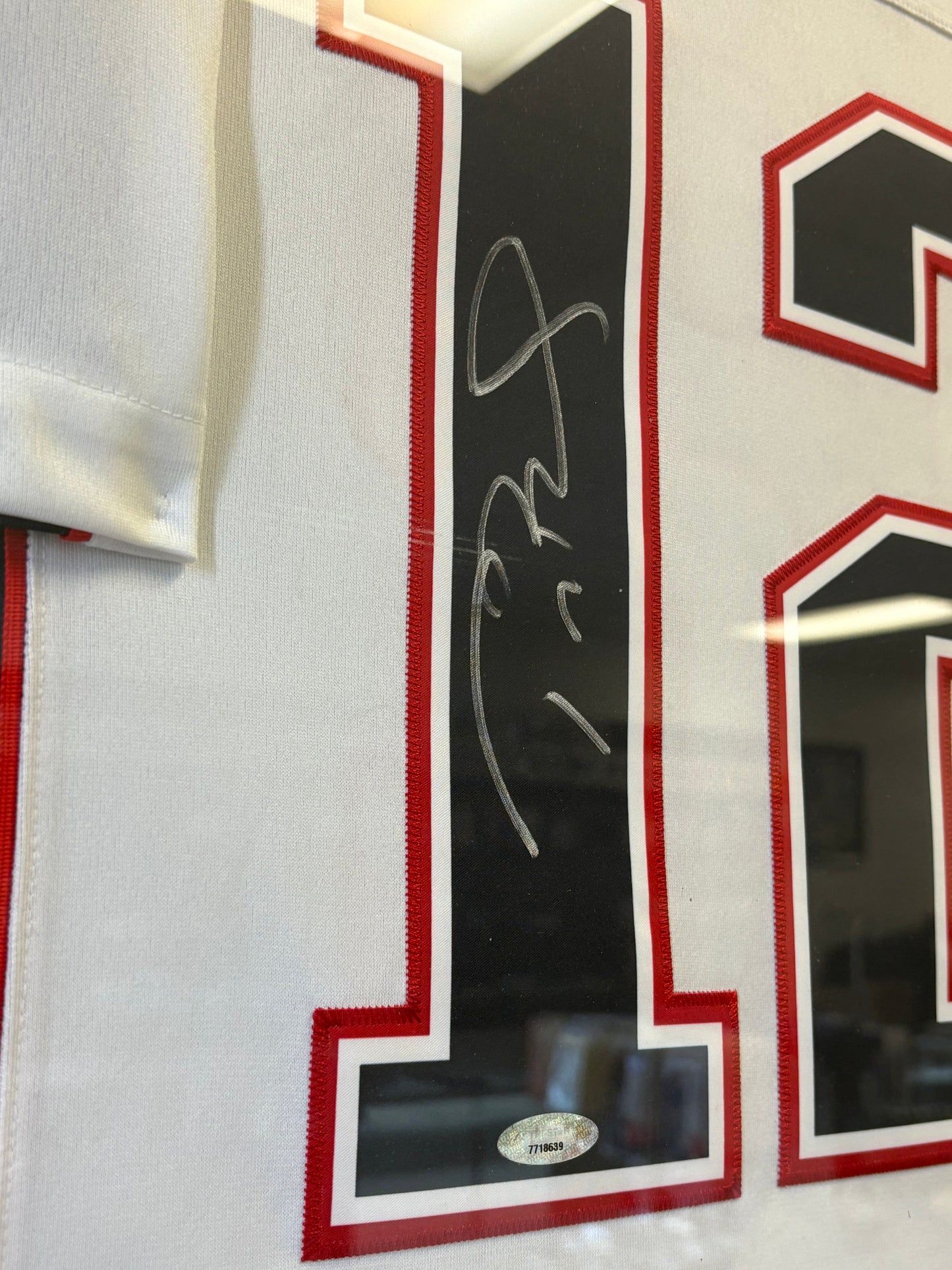 Tom Brady New England Patriots Signed Jersey Autographed Framed TRISTAR COA
