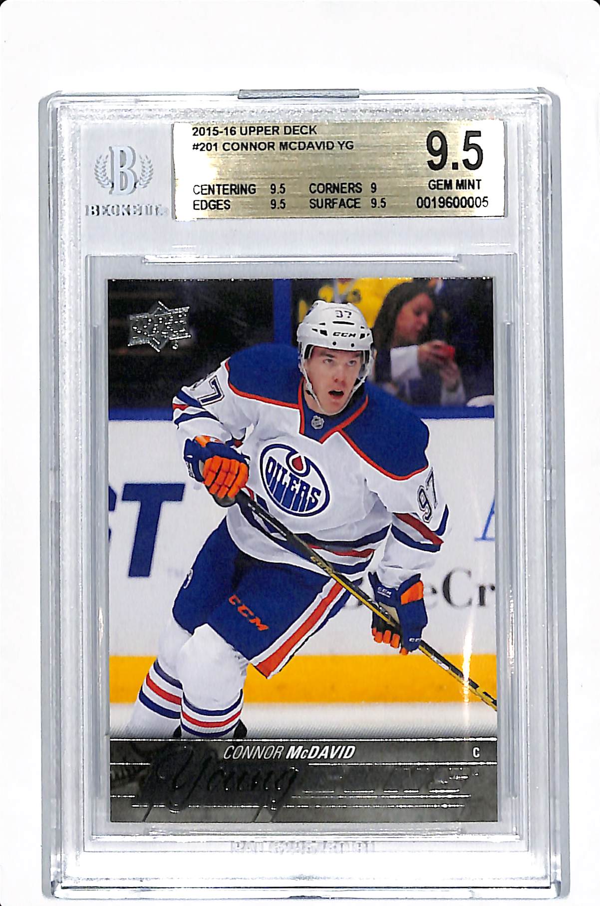 2015-16 UPPER DECK CONNOR MCDAVID YOUNG GUNS BGS 9.5 #201