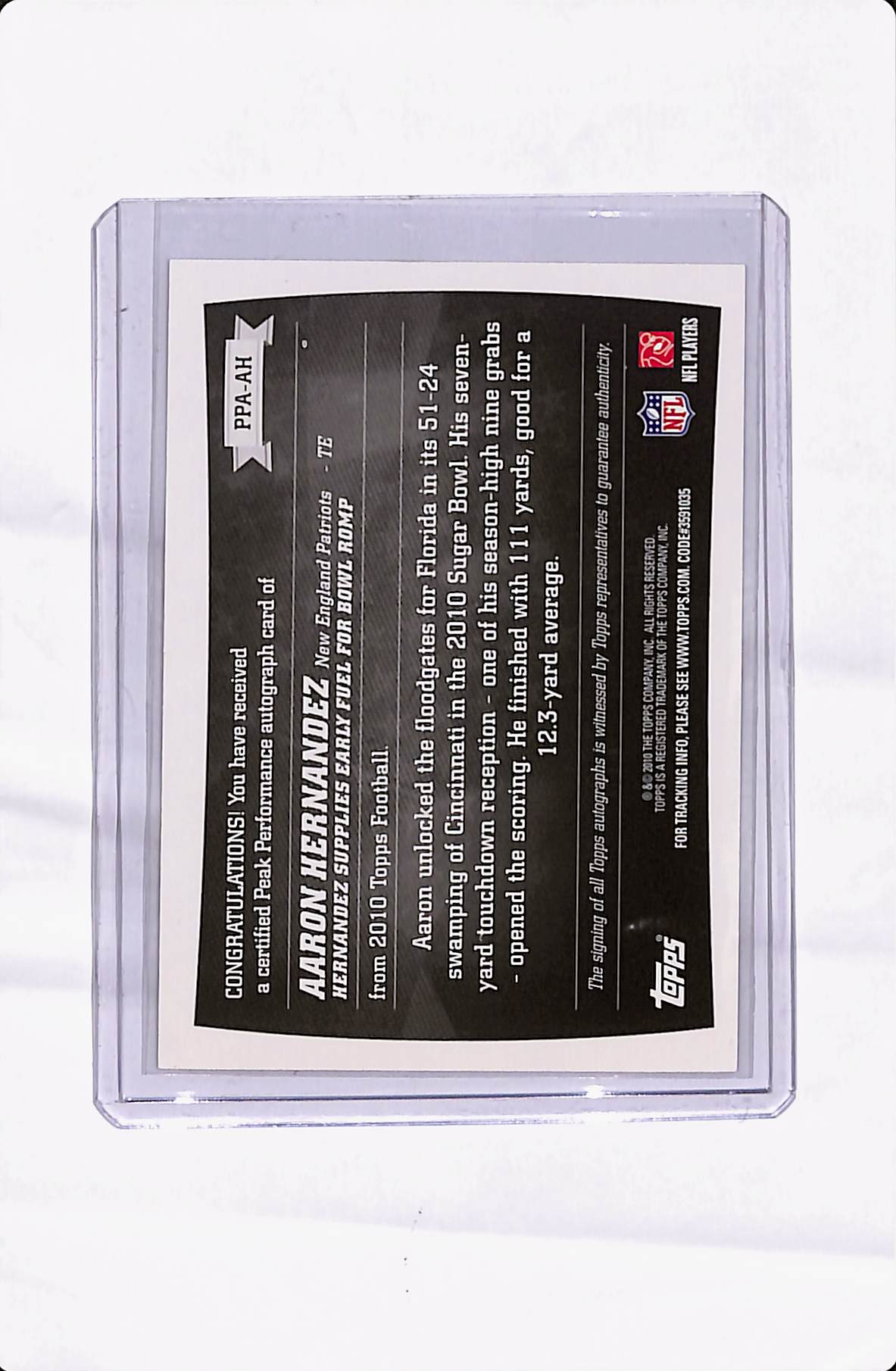 2010 TOPPS PEAK PERFORMANCE AARON HERNANDEZ AUTO