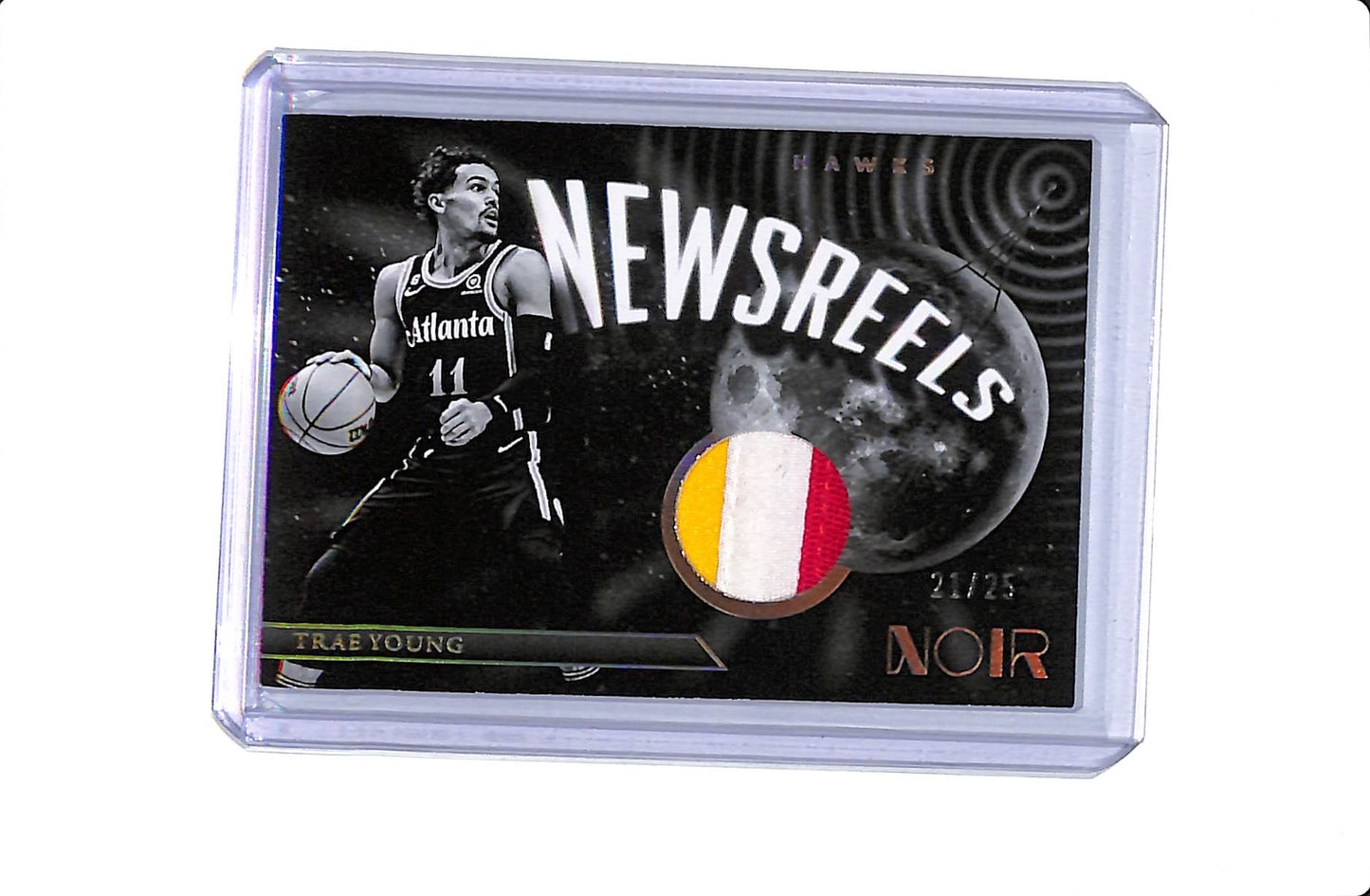 2022-23 PANINI NOIR TRAE YOUNG NEWSREELS PATCH /25 #NJ-TYG