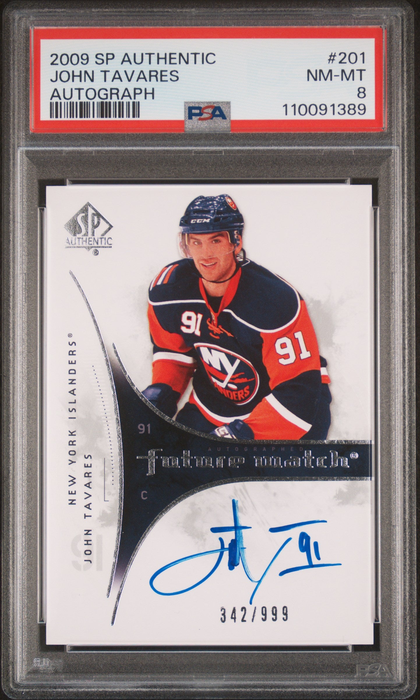 2009-10 UPPER DECK SP AUTHENTIC JOHN TAVARES FUTURE WATCH AUTOGRAPH /999 PSA 8 #201