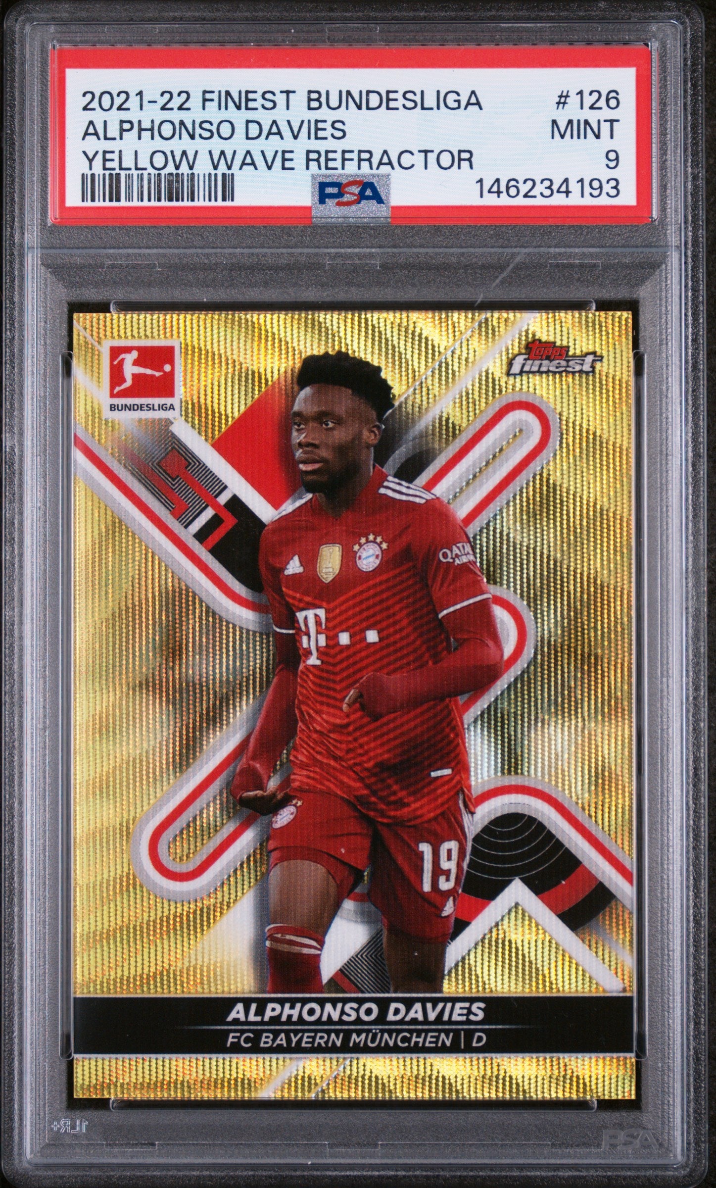 2021-2022 TOPPS FINEST BUNDESLIGA #126 ALPHONSO DAVIES YELLOW WAVE RED /350 PSA 9