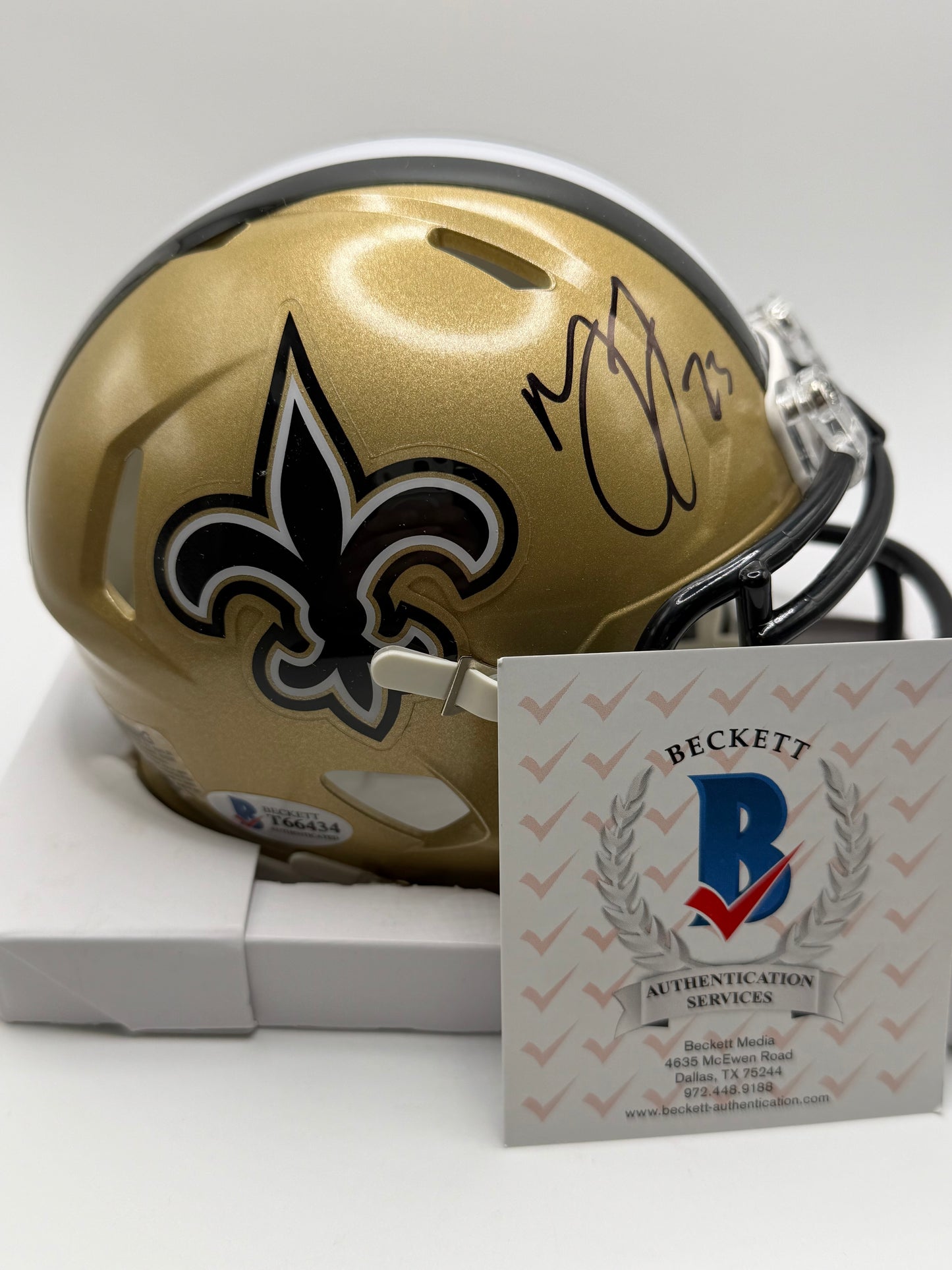 Marshon Lattimore Signed Mini Riddell (Speed) Helmet Beckett COA